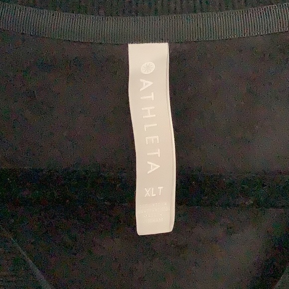 NWOT - Athleta Cozy Karma 1/4 Zip Pullover - black - size XLT - Picture 5 of 15